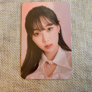 AESPA GISELLE [2022 Season's Greetings Alladin] Official Photocard / New / Gift
