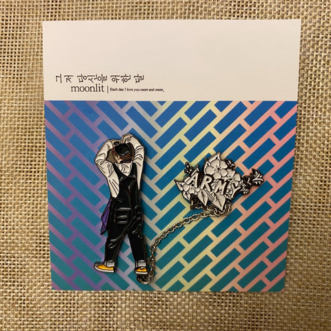 BTS ARMY [ MOONLIT LOVE Exhibition ] Pin Badge / New, Rare / Gift
