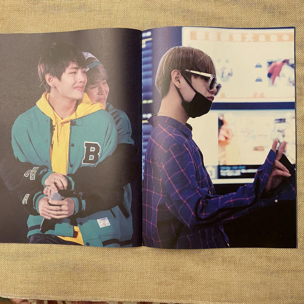 BTS V [ Romantic Blossom Exhibition Photobook ] 48 pg / New, Rare / Gift
