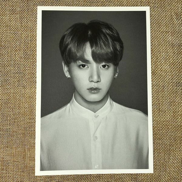 BTS JUNGKOOK [The Wings Tour Final] Official Face Photo Collection Set / Gift