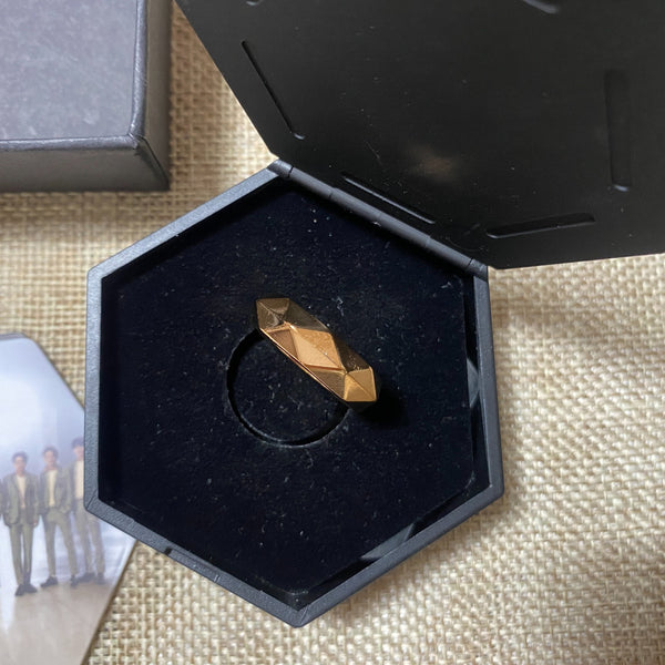 EXO [ Official Limited Ring ] Rose Gold, HK10, US4.5 / New, Rare / Gift