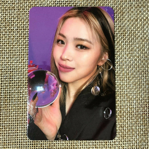 ITZY RYUJIN #5 [ GUESS WHO ] Official Special Photocard / New / Gift