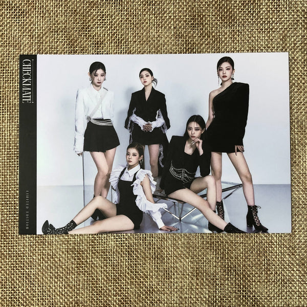 ITZY GROUP [ CHECKMATE ] Official Limited Edition Card Postcard / New / Gift