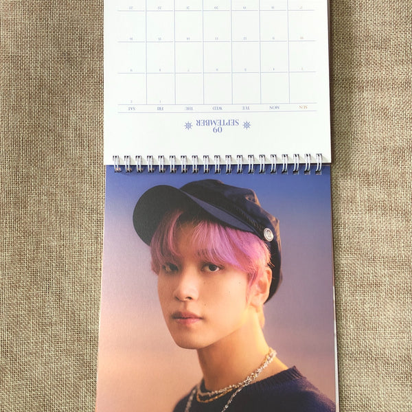 NCT 127 GROUP [ 2023 Season's Greetings ] Official Desk Calendar / New / Gift