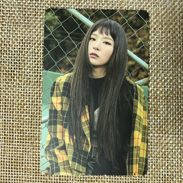 RED VELVET SEULGI [2018 Season's Greetings Calendar] Official Photocard / Gift