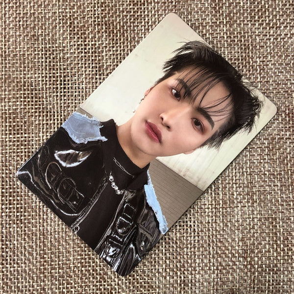 ATEEZ SEONGHWA [THE WORLD EP.1 : MOVEMENT] Official Photocard, Diary Ver / Gift