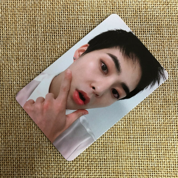EXO XIUMIN [ CBX Summer Vacation Fanmeet ] Official Photocard / New / Gift
