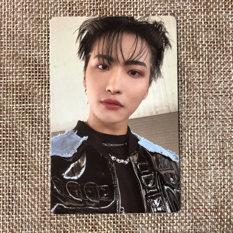 ATEEZ SEONGHWA [THE WORLD EP.1 : MOVEMENT] Official Photocard, Diary Ver / Gift
