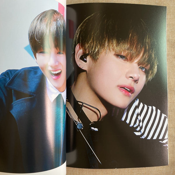 BTS V [ Real Exhibition Photobook VTAC ] 54 pg, 19x21 cm / New, Rare / Gift