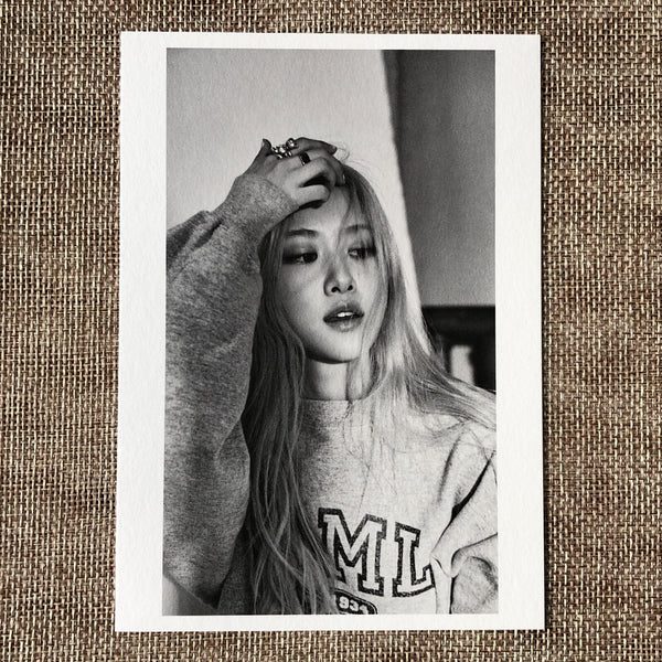 BLACKPINK ROSE #2 [ -R- ] Official Polaroid Postcard, 1st Single / New / Gift