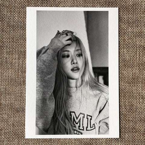 BLACKPINK ROSE #2 [ -R- ] Official Polaroid Postcard, 1st Single / New / Gift