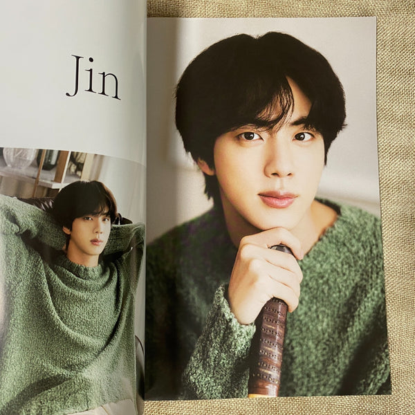 BTS [ ARMY Membership Kit 9th Season ] Official Photobook / New, Rare / Gift
