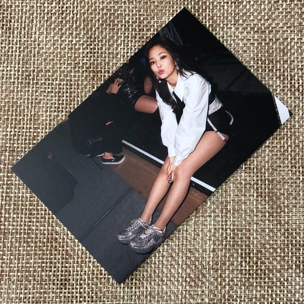 BLACKPINK JENNIE #5 [2019 Concert PRIVATE STAGE Chapter 1] Official Photocard