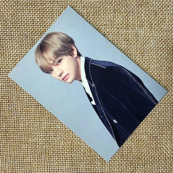 BTS V 4/6 [ The Wings Tour Final Concert ] Official Mini Photocard / New / Gift