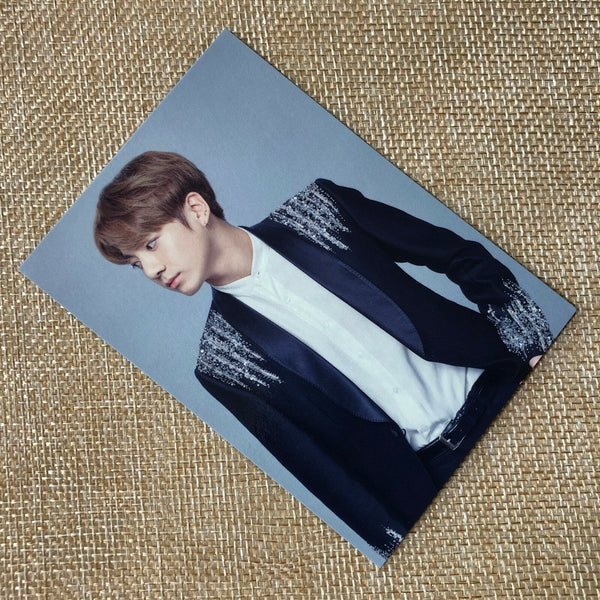 BTS JUNGKOOK 3/6 [The Wings Tour Final Concert] Official Mini Photocard / Gift
