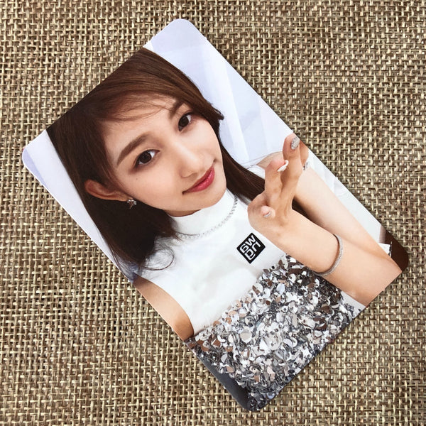 IVE LEESEO [After Like Starship Benefit] Official Photocard, Chu VER. A / Gift