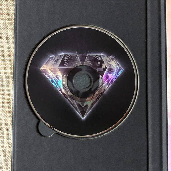 EXO SIGNED [ LOVE SHOT SHOT Ver. ] Promo Autographed / CD+Photobook / Gift