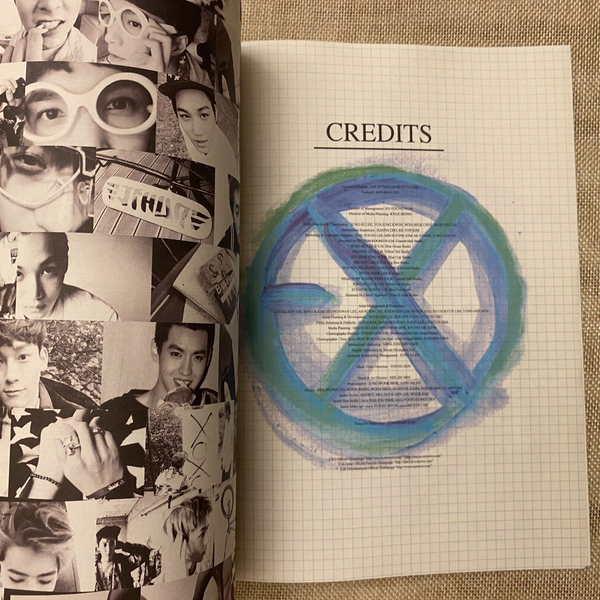 EXO [ XOXO Photobook + CD ] 1st Album Wolf Ver. Chinese / New, Rare / Gift