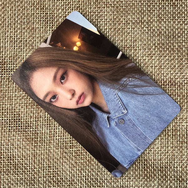 NEWJEANS HAERIN #5 [ 1st EP NEWJEANS ] Official Photocard, Bluebook / New / Gift