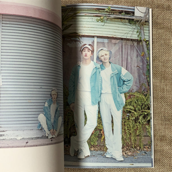 BTS [ 2018 Season's Greetings ] Official Diary Book Photobook / New, Rare / Gift