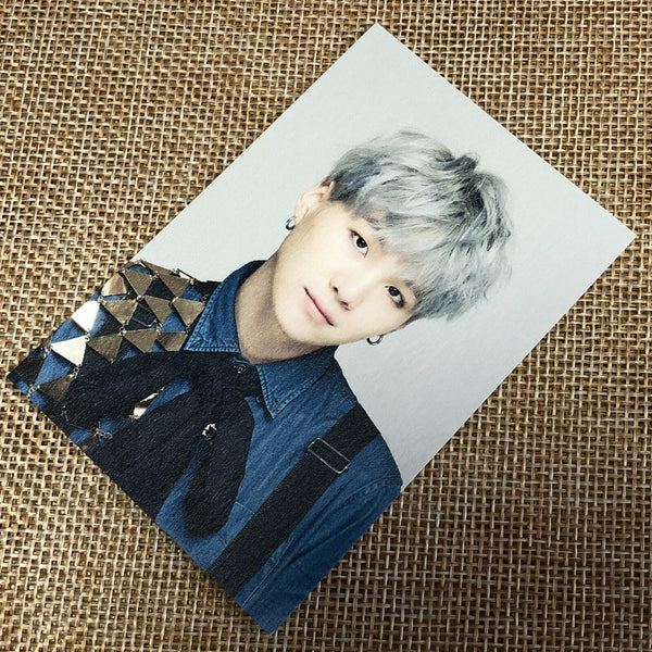 BTS SUGA 5/7 [HYYH On Stage Epilogue Concert] Official Mini Photocard / Gift