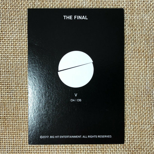 BTS V 4/6 [ The Wings Tour Final Concert ] Official Mini Photocard / New / Gift
