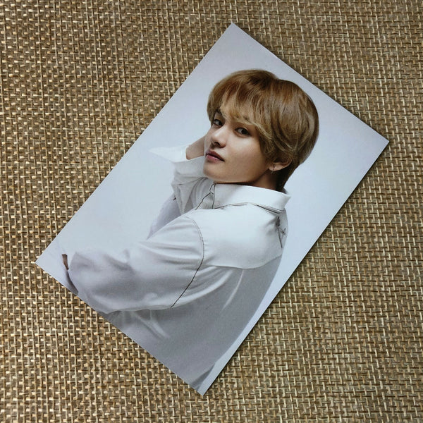 BTS V #2 [ VT Think Your Teeth ] Official Photocard, Black White / New / Gift