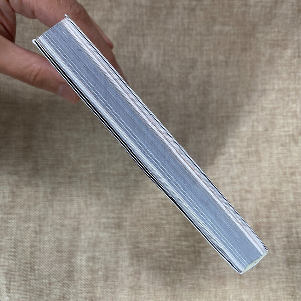 Solo Leveling Vol.1 / 1st Edition with Obi + Lens Cloth / Korean Webtoon / New/G