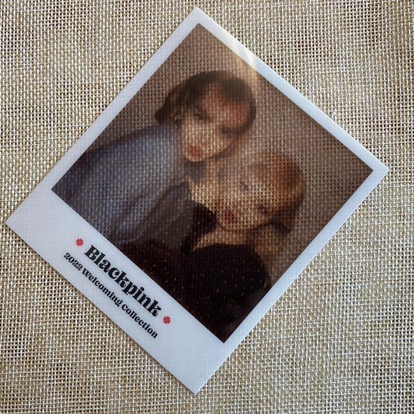 BLACKPINK ROSE LISA [2022 Season's Greetings Weverse] Official Polaroid PC