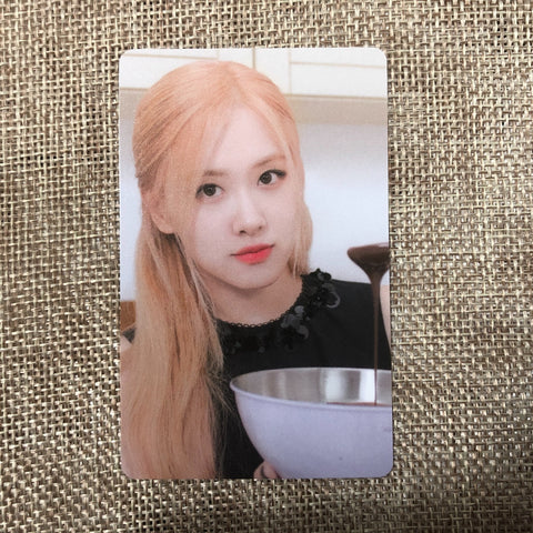 BLACKPINK ROSE #1 [ THE GAME Photocard Collection ] Valentine's Ed / New/GFT