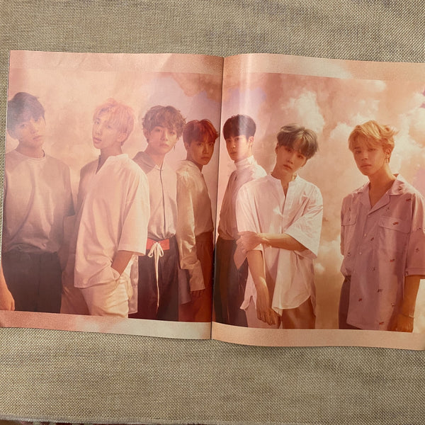 BTS News [ Weekly DONGA Magazine Special Supplement Korean ] / Mint, Rare / Gift