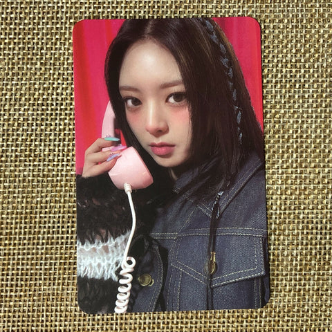 ITZY YUNA #2 [ CRAZY IN LOVE ] Official Photocard, 1st Album / New / Gift
