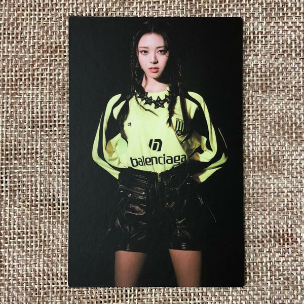 ITZY YUNA [ GUESS WHO ] Official Hidden Photocard, 4th Mini / New / Gift