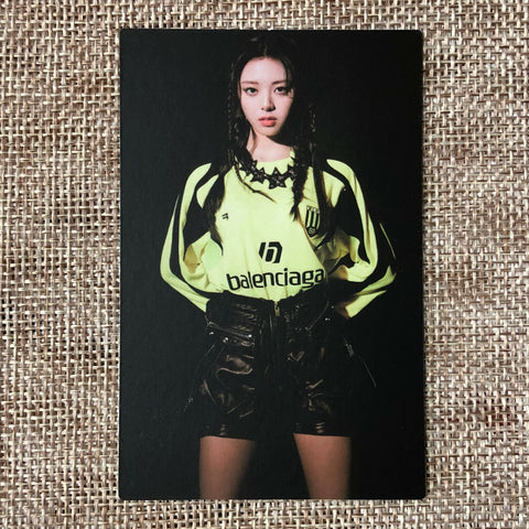 ITZY YUNA [ GUESS WHO ] Official Hidden Photocard, 4th Mini / New / Gift