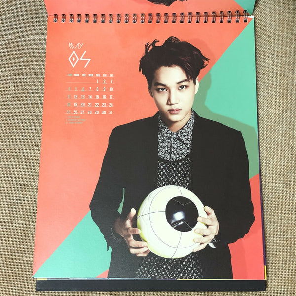 EXO GROUP [ 2014 Season's Greetings ] Calendar Only / New, Rare / Gift