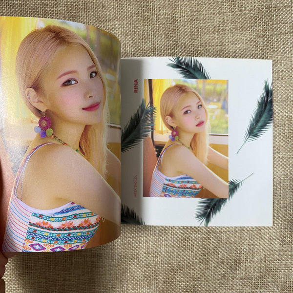 WEKI MEKI All Member SIGNED Promo Album Autographed Full Set [ WEEK END ] +Gift