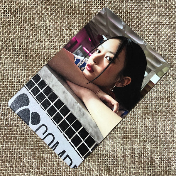 NEWJEANS HANNI #3 [ 1st EP NEWJEANS ] Official Photocard, Bluebook / New / Gift
