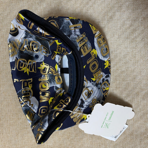EXO [BWCW Boy Who Cried Wolf PUp Store] Official Cap, Hip-Hop / New, Rare / Gift