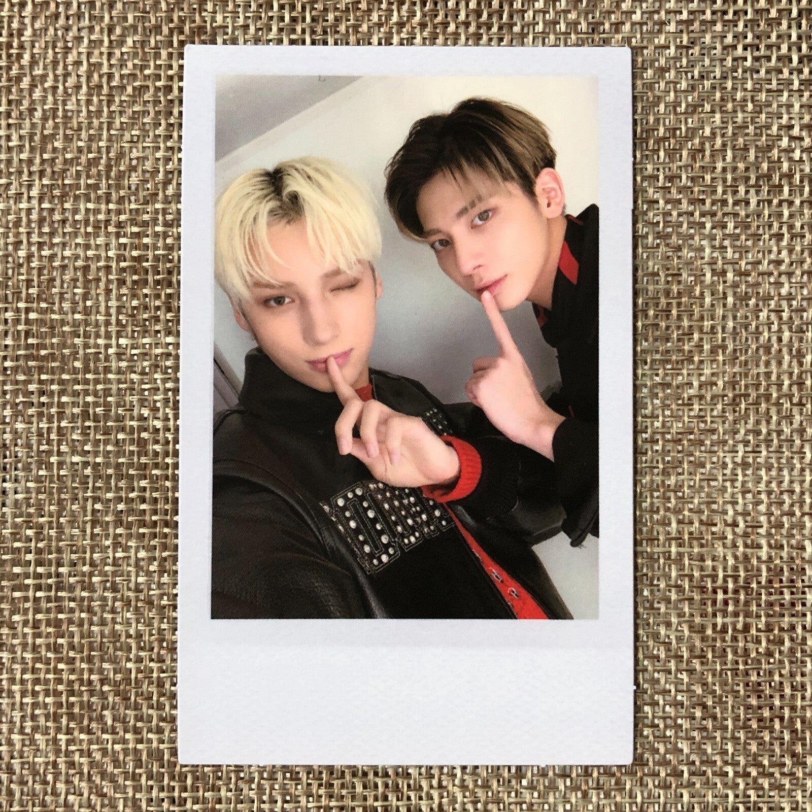 TXT HUENINGKAI TAEHYUN [2022 Deco Kit] Official Instant Photo Photocard / Gift