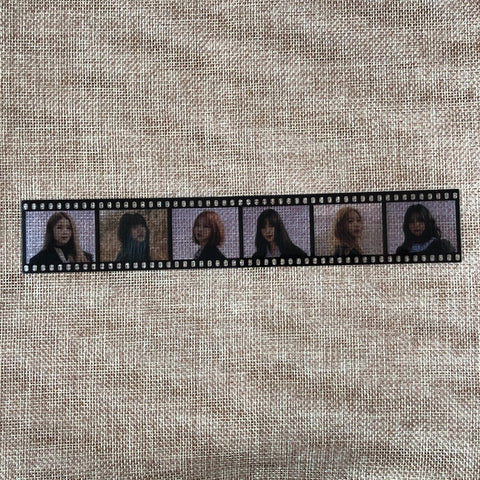 GFRIEND GROUP [ : LABYRINTH ] Official Film Photo Photocard / New / Gift