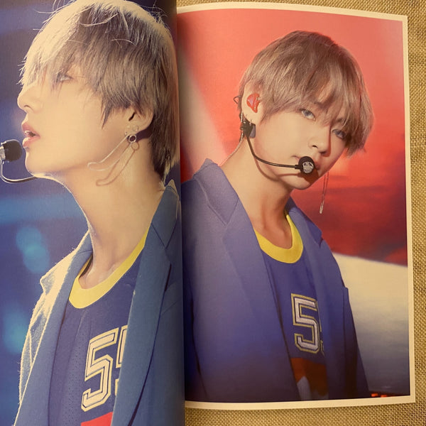 BTS V [ STARTRAIL Exhibition ] Photobook, Night Breeze 64 pg / New / Gift