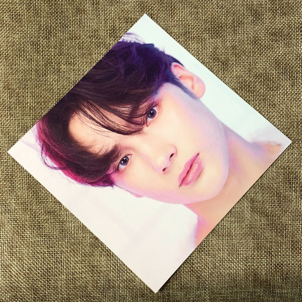 TXT HUENINGKAI [MINISODE 1 BLUE HOUR] Official Photocard Postcard, VR Ver. /+G