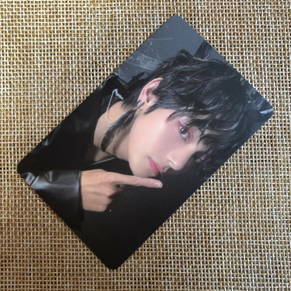 BTS V [ Map Of The Soul 7 ] Official Photocard, Ver 2 Album / New / Gift