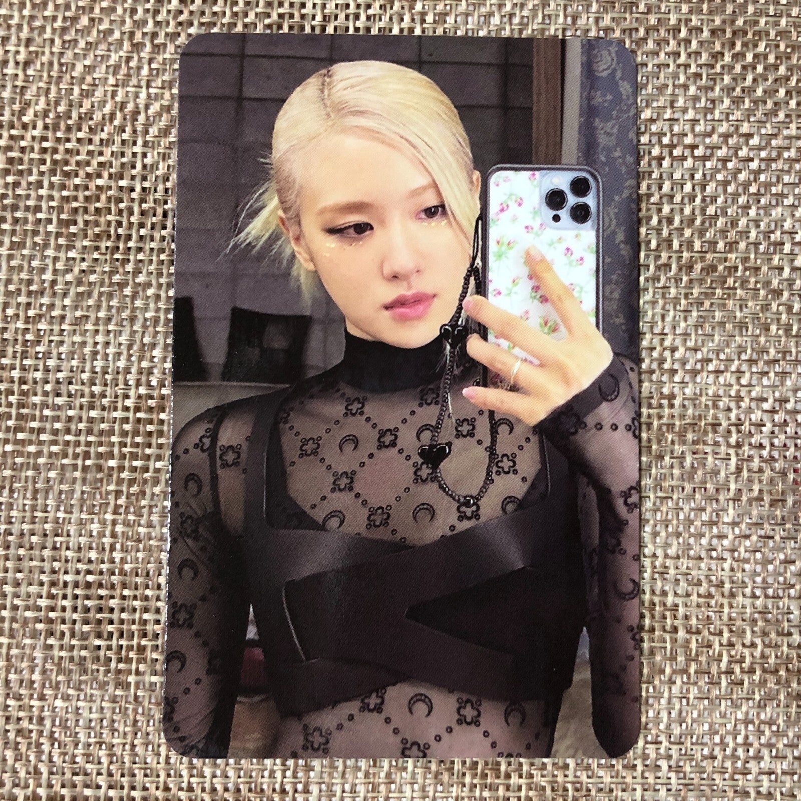 BLACKPINK ROSE [ Born Pink Pink Ver. ] Official Photocard / New / Gift