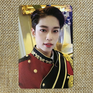 AB6IX DONGHYUN [ SALUTE ] Official Photocard, 3rd Album Loyal Ver / New / Gift