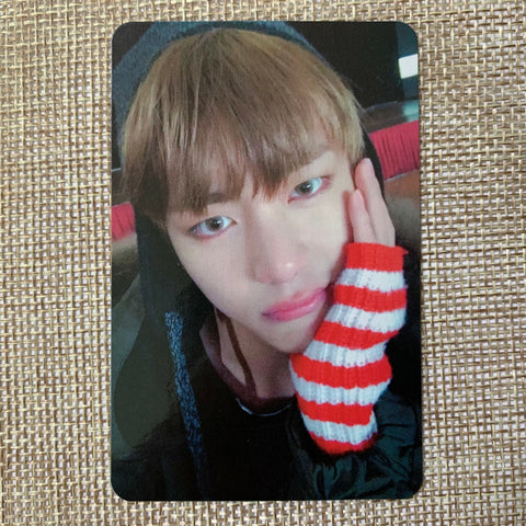 BTS V Taehyung [YNWA You Never Walk Alone] Official Photocard / New, Rare / Gift