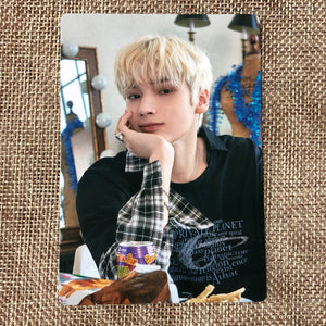 TXT HUENINGKAI [2021 Holiday Special Little Wishes] Official Photocard / Gift