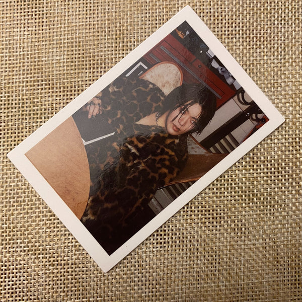NCT 127 YUTA [ Fact Check ] Official Polaroid Photocard, QR / New, Rare / Gift
