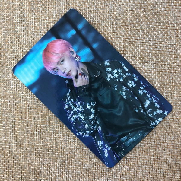 BTS V TAEHYUNG [Love Yourself World Tour Seoul DVD] Official Photocard / Gift