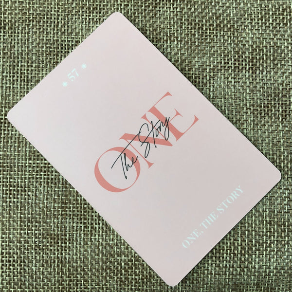 IZ*ONE HITOMI [ ONE, THE STORY 2021 Concert ] Official Photocard / New / Gift